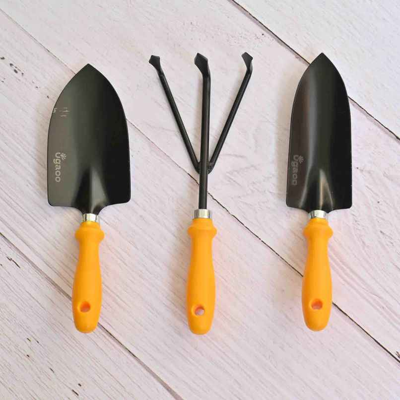 Ugaoo Durable Gardening Hand Tool Kit For Gardening | 3 Pcs - Cultivator, Trowel , Transplanter Ugaoo Durable Gardening Hand Tool Kit For Gardening | 3 Pcs - Cultivator, Trowel , Transplanter