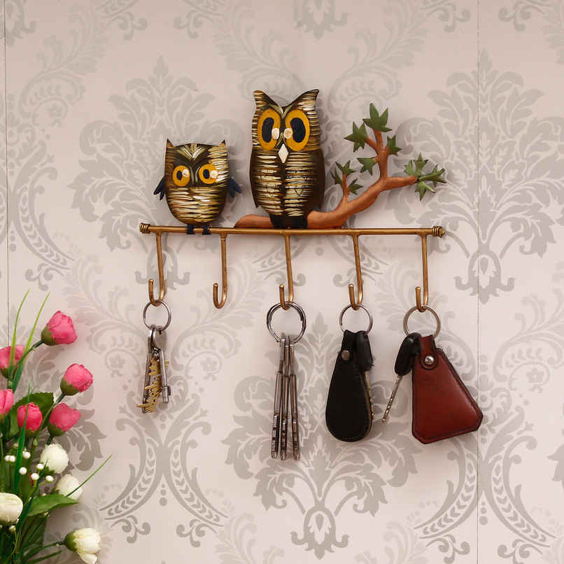 eCraftIndia Iron 2 Owl Birds Sitting On Tree Branch Decorative Key Holder With 5 Key Hooks For Wall