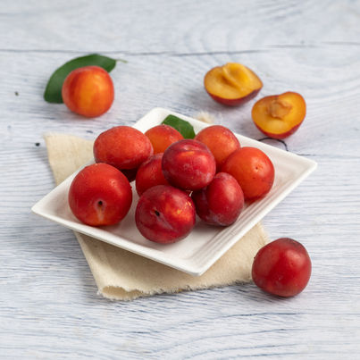 Plum Indian (Aloo Bukhara)