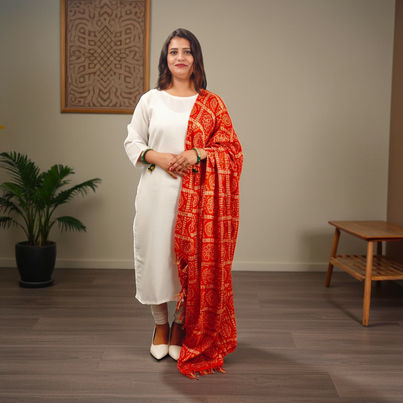 Red Bandhini Dupatta | House of Festivals Red Bandhini Dupatta | House of Festivals