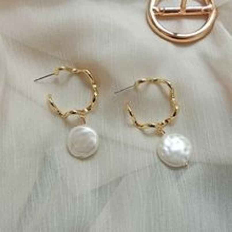 Just Lil Things Gold Hoop Earrings with Baroque Pearl Drop | jlt11861