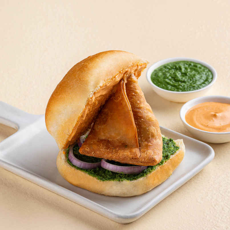 Samosa Pav 