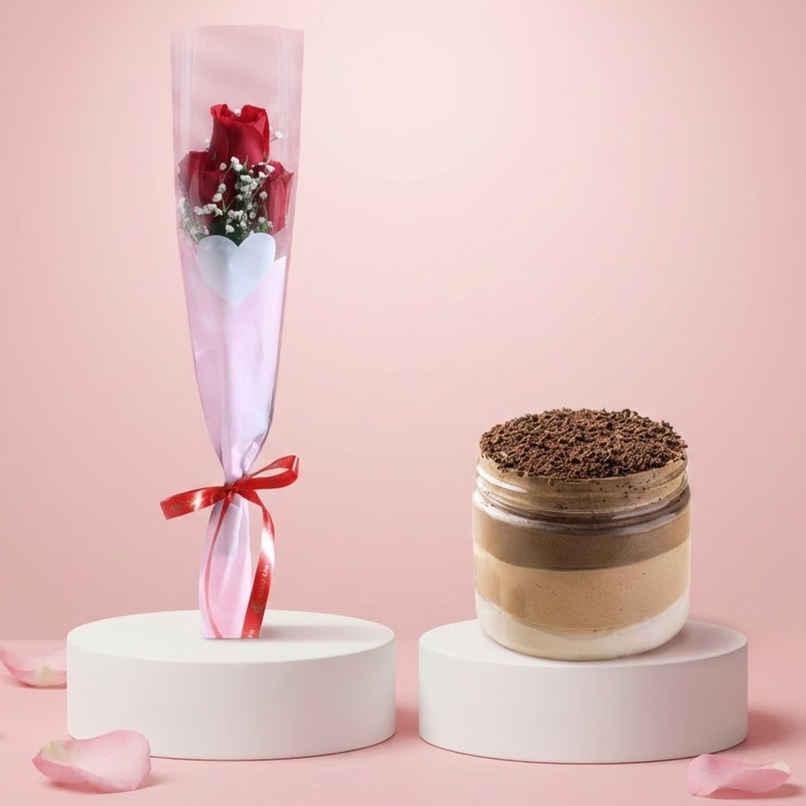 Triple Chocolate Mousse (1pc) & Floweraura 3 Red Roses In Sleeve (1pc) Combo