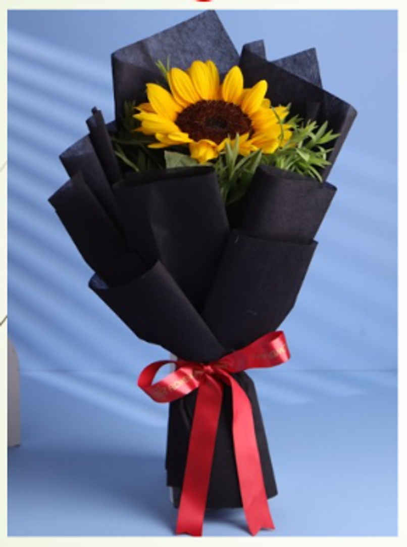 FlowerAura Classic Black Single Sunflower Bouquet
