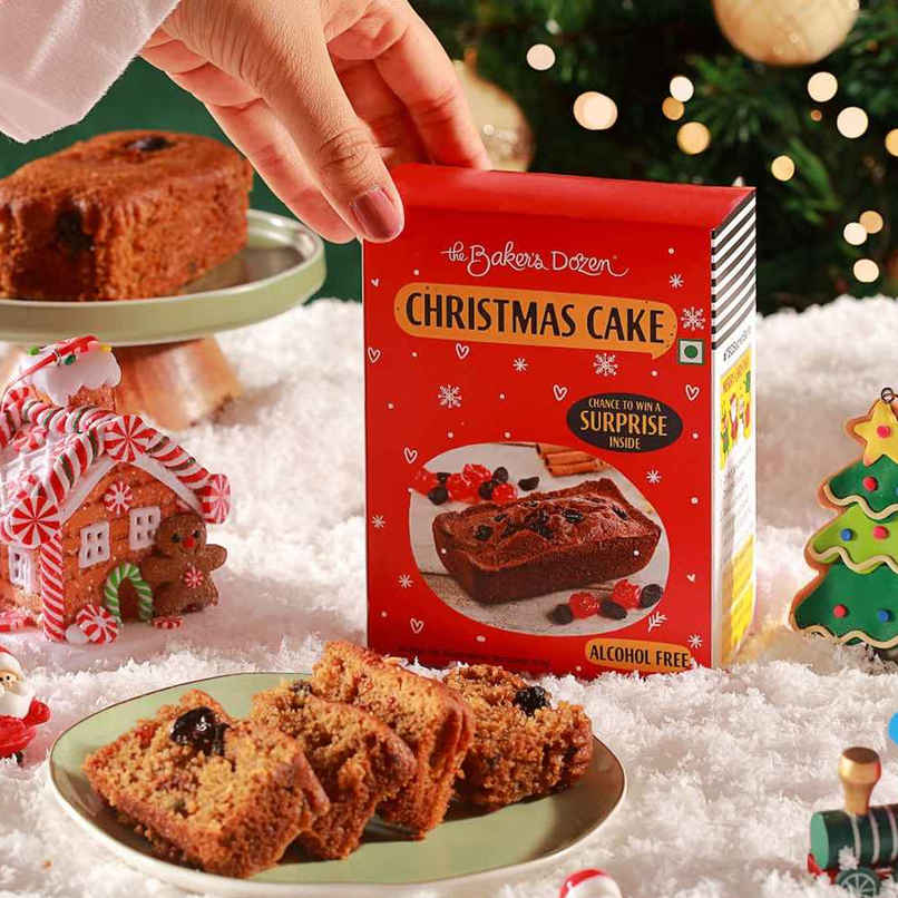 The Baker's Dozen Christmas Cake | Eggless/Veg