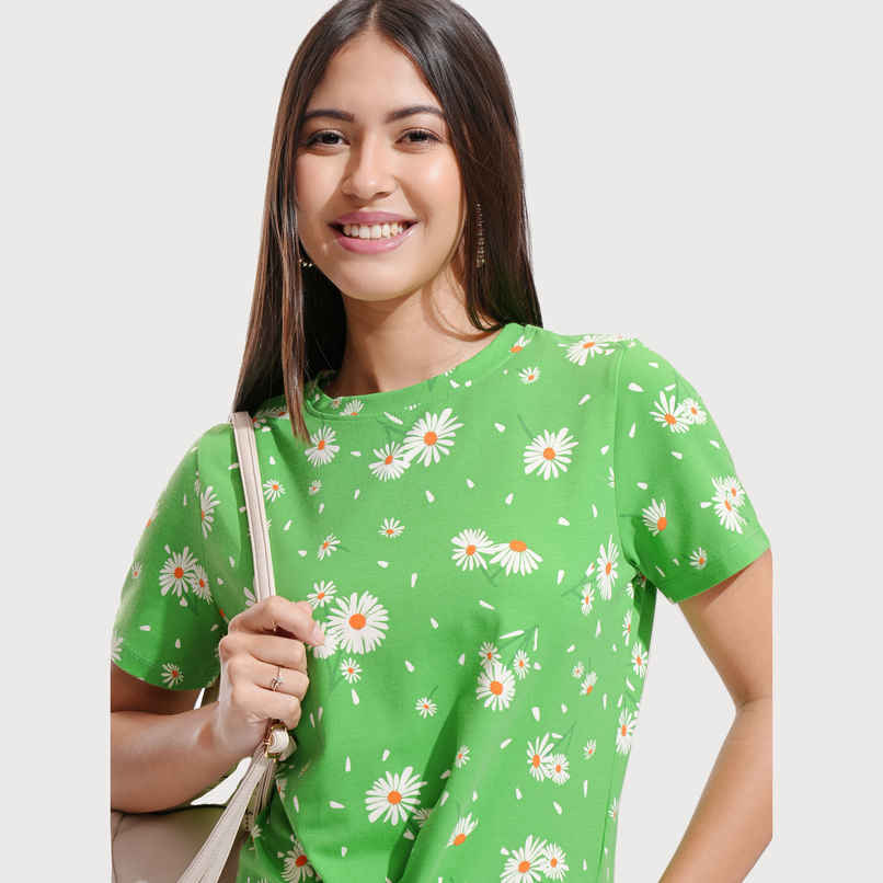 Women's Floral Crop Top Regular Fit Contemporary