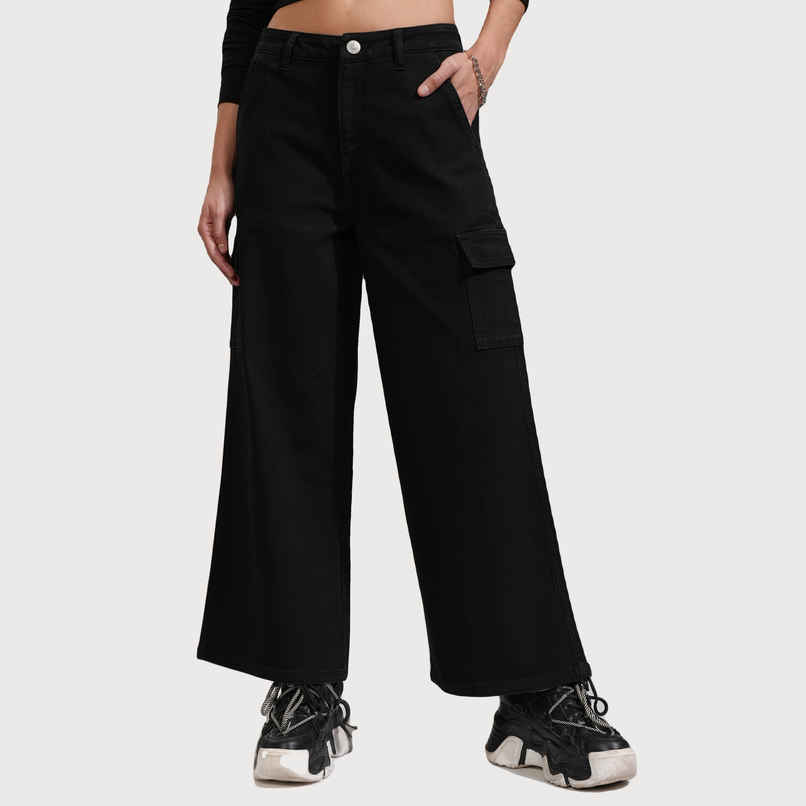 Tokyo Talkies Women's Wide Leg Cargo Jeans | Black - 30