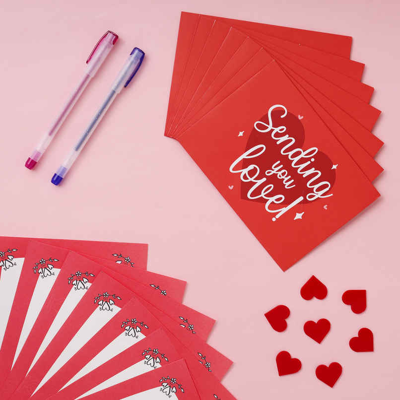 Romantic Letter Writing Kit with Cards, Envelopes & Heart Seals | Oye Happy