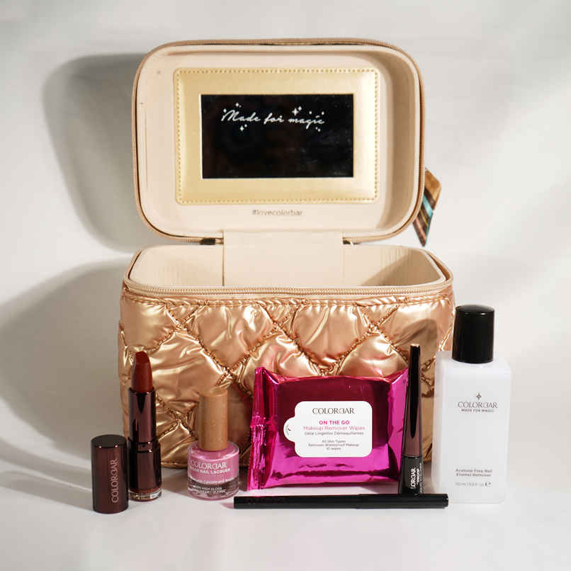 Colorbar Gifting Makeup Kit
