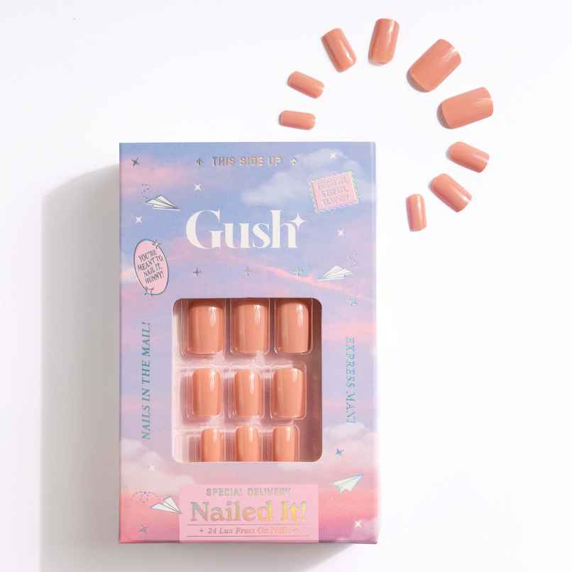 Gush Beauty Nailed It Reusable Press On Nails with Application Kit | Natural Nude - Medium Almond