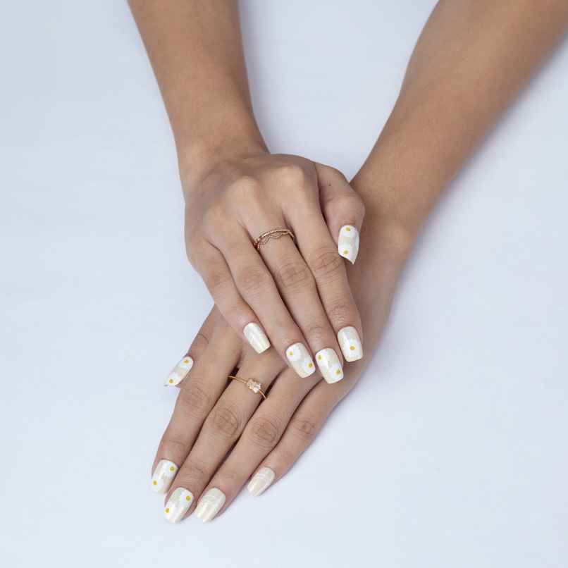 Pep Nails Buttercup Yellow Floral Medium Coffin Reusable Press On Nails 30 Nail Tips Pep Nails Buttercup Yellow Floral Medium Coffin Reusable Press On Nails 30 Nail Tips