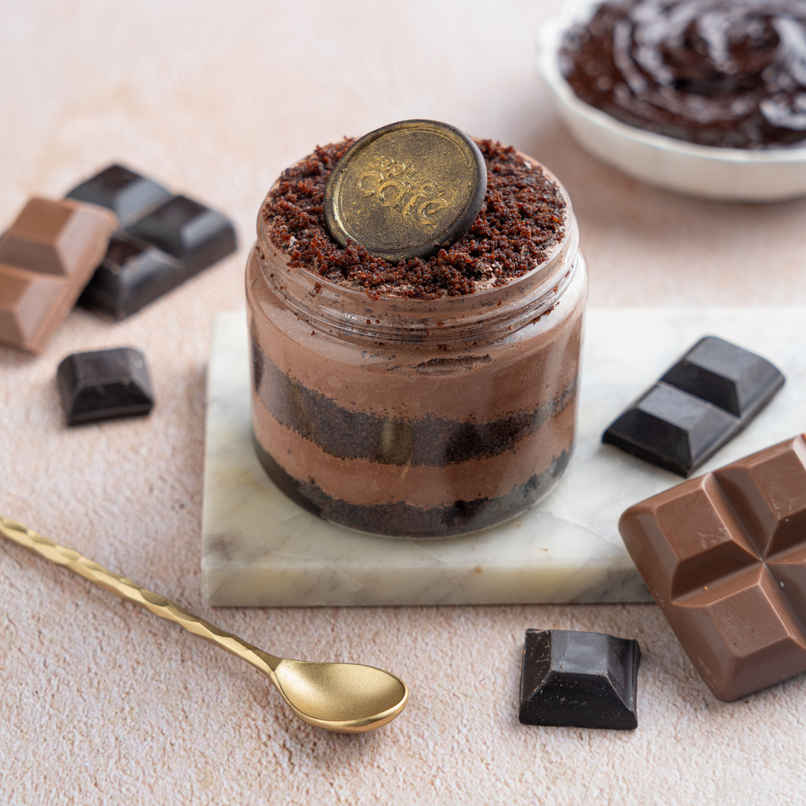 Layered Double Chocolate Cake Jar 