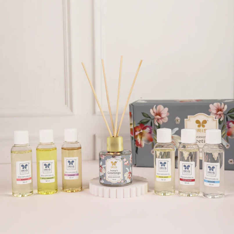IRIS Reed Diffuser Gift Pack With 6 Assorted Oils And Reed Sticks