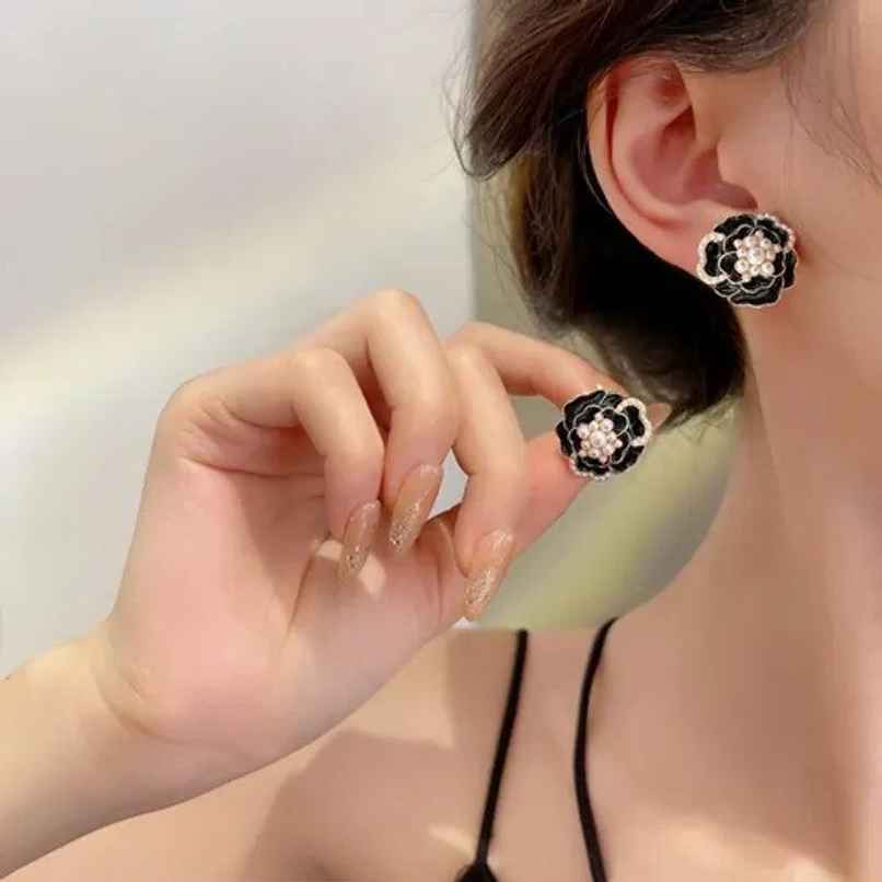 Estailo Fashion Cut The Crap Flower Stud Earrings | E0001404 |Black