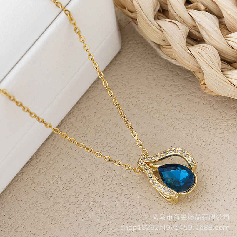 Beautynx Sapphire Teardrop Bloom Necklace | Gold | BNX-NK-0028