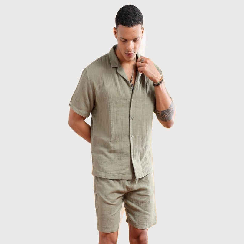 The Indian Garage Co Men | Regular Solid Resort Shirt And Boxers | Sage Green | L