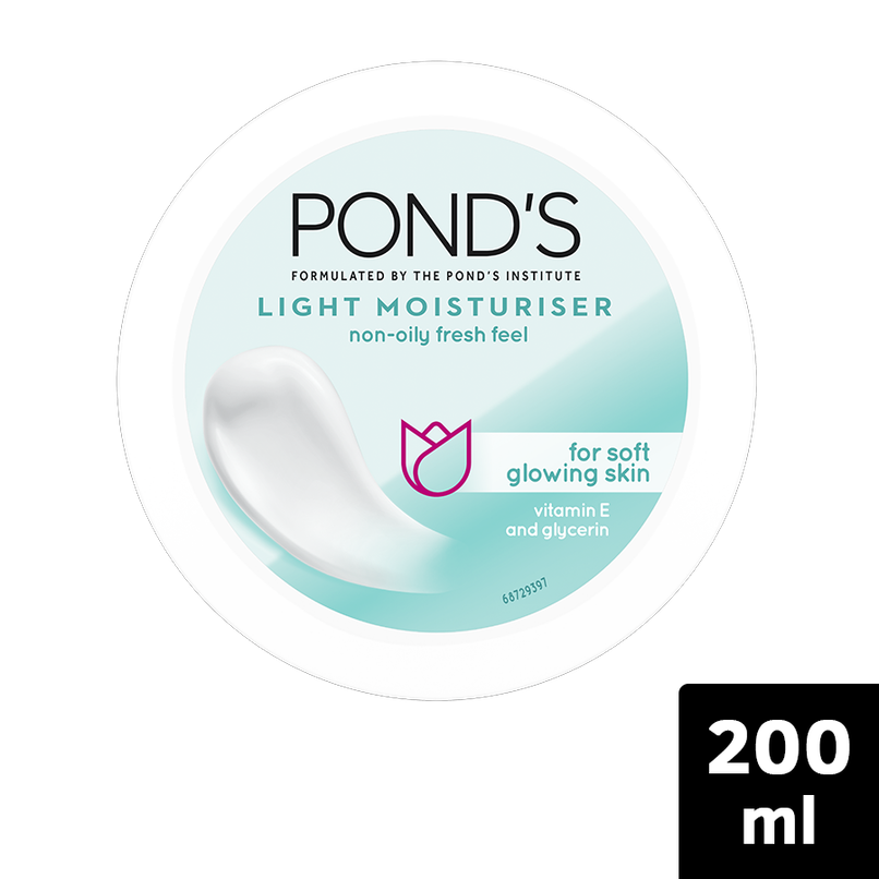 Pond's Light Moisturiser Pond's Light Moisturiser