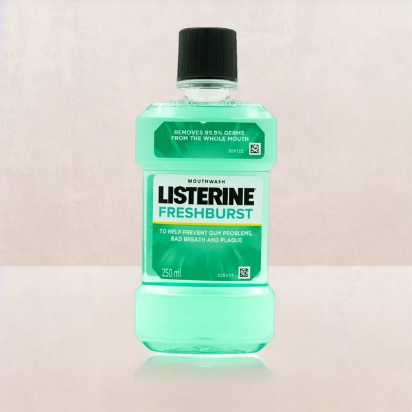 Listerine Fresh Burst Mouthwash 250 ml Buy online at ₹204 near me