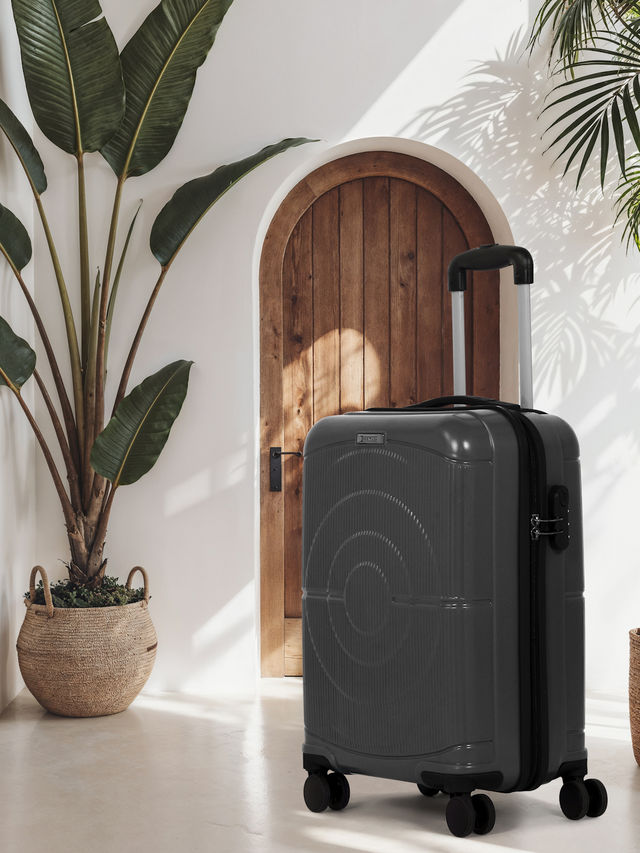 Teakwood Textured PP 40 L Retractable Hard Luggage - Buy at ₹1230