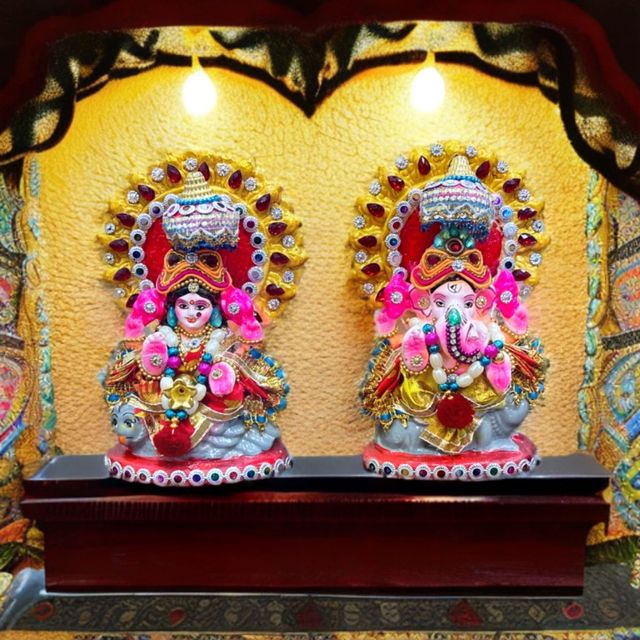 Diacraft Lakshmi Ganesh Idol - Diwali Puja With Ullu & Chuha 5 Inch