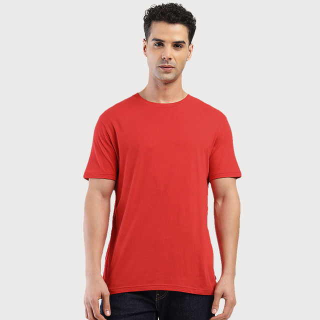 Levi's Men's 100% BCI Cotton Round Neck T-shirt - Buy at ₹665